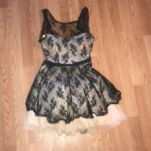 Off White Black Lace Formal Dress